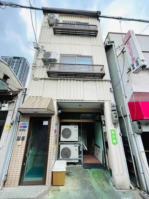דירות אוסקה Rainbow House